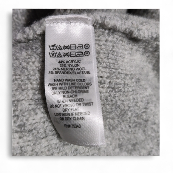 Tahari Soft Gray Knit Fabric - Picture 12 of 12